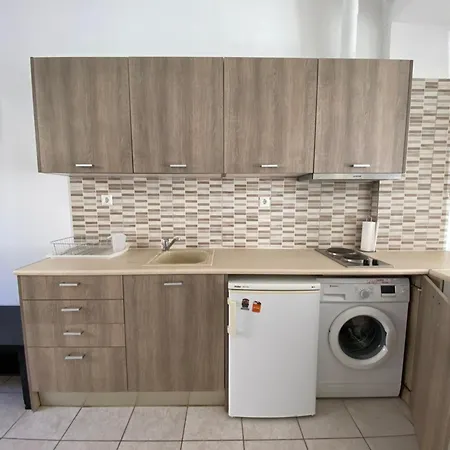 Loutraki Studio Apartamento *